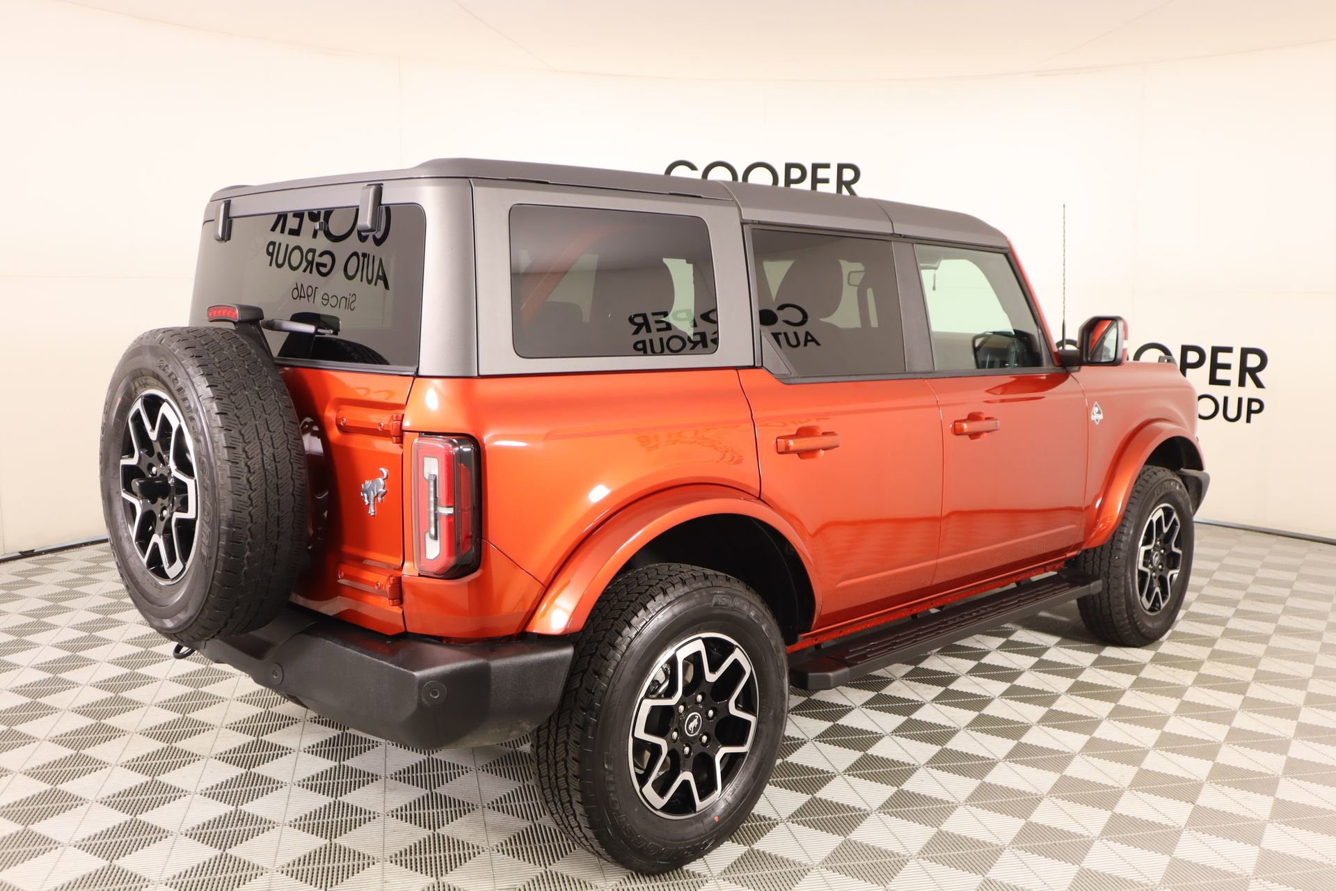 Used 2024 Ford Bronco Outer Banks image 21