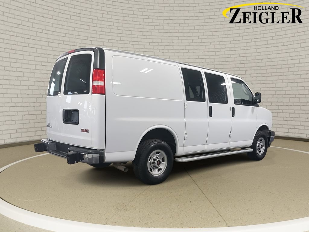 Used 2024 GMC Savana 2500 w/ Driver Convenience Package image 5