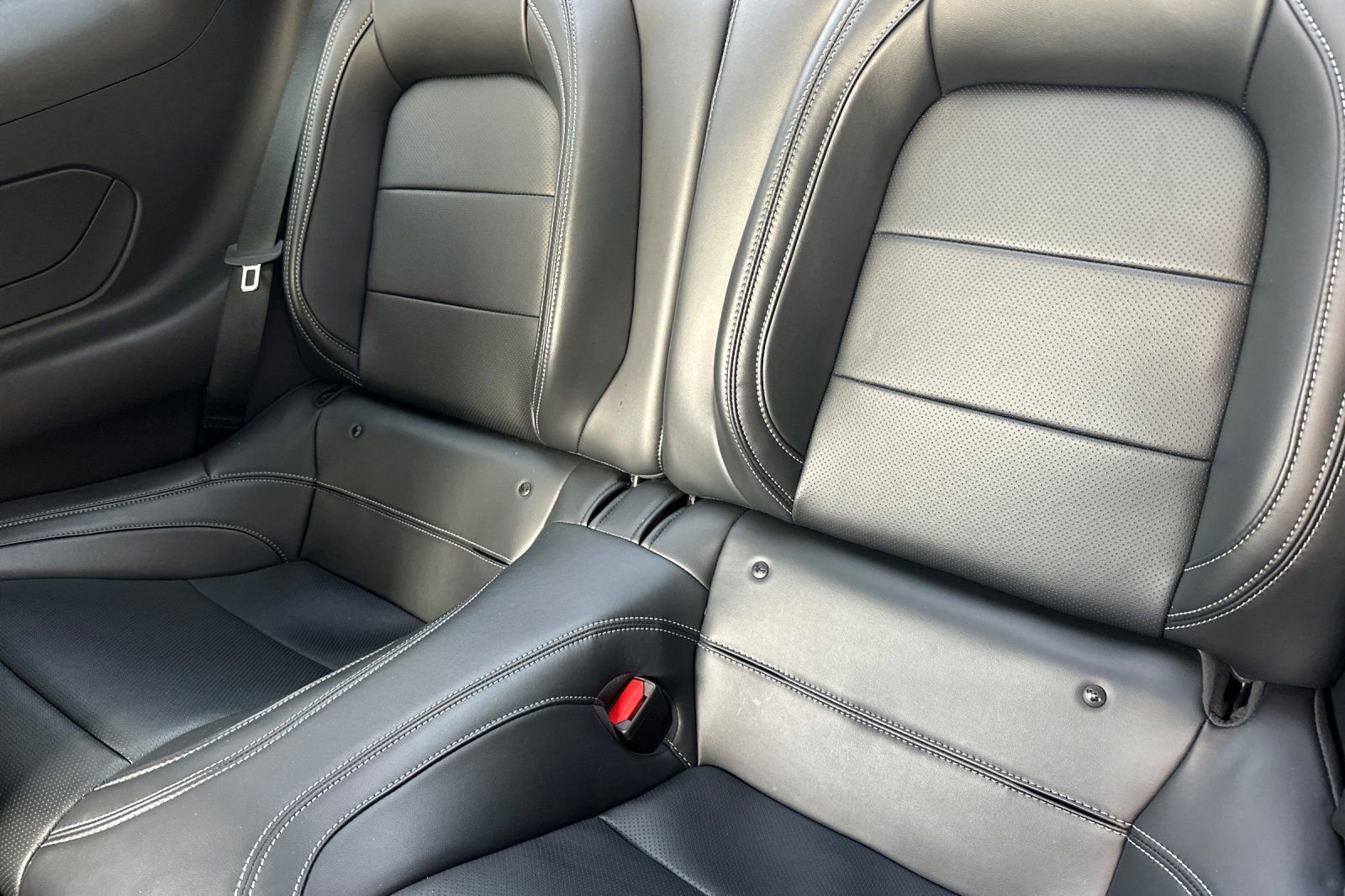 Used 2024 Ford Mustang GT Premium RWD image 13