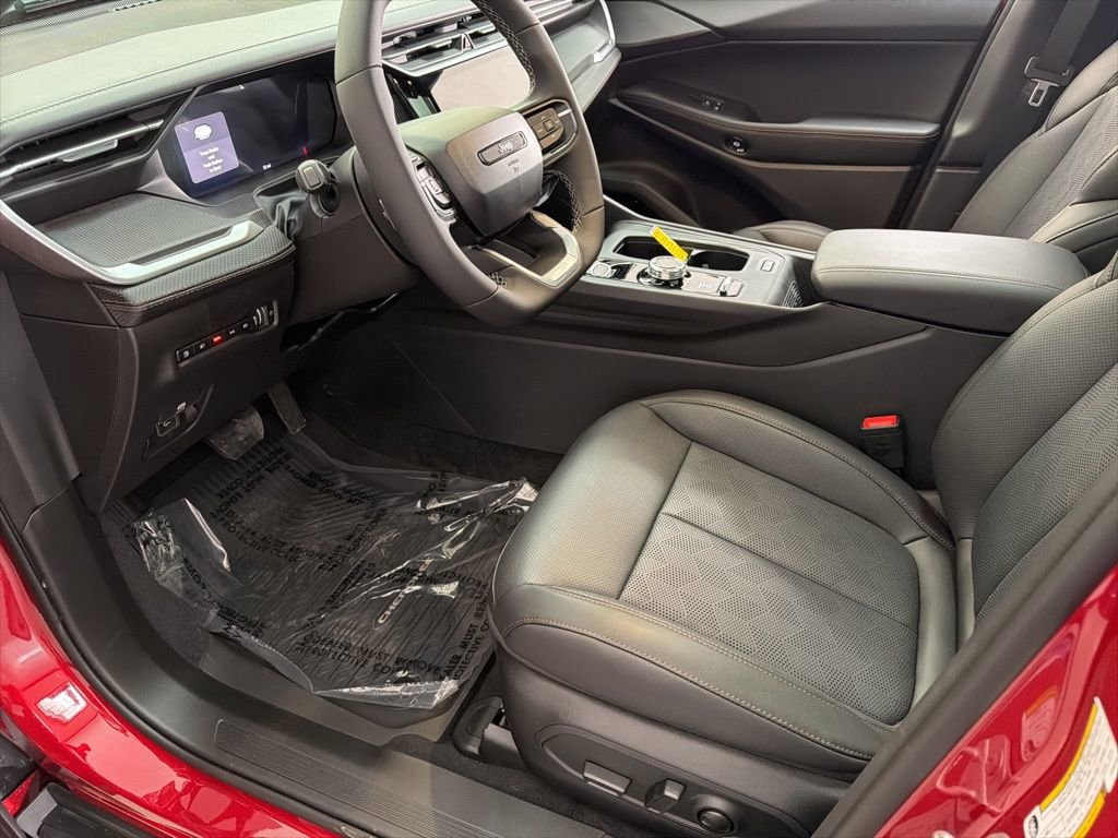 New 2026 Jeep Cherokee Overland w/ Trailer Tow Group image 9