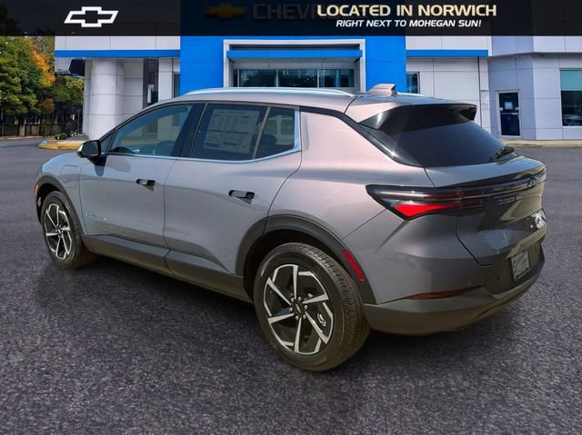 New 2026 Chevrolet Equinox EV LT AWD/4WD image 7