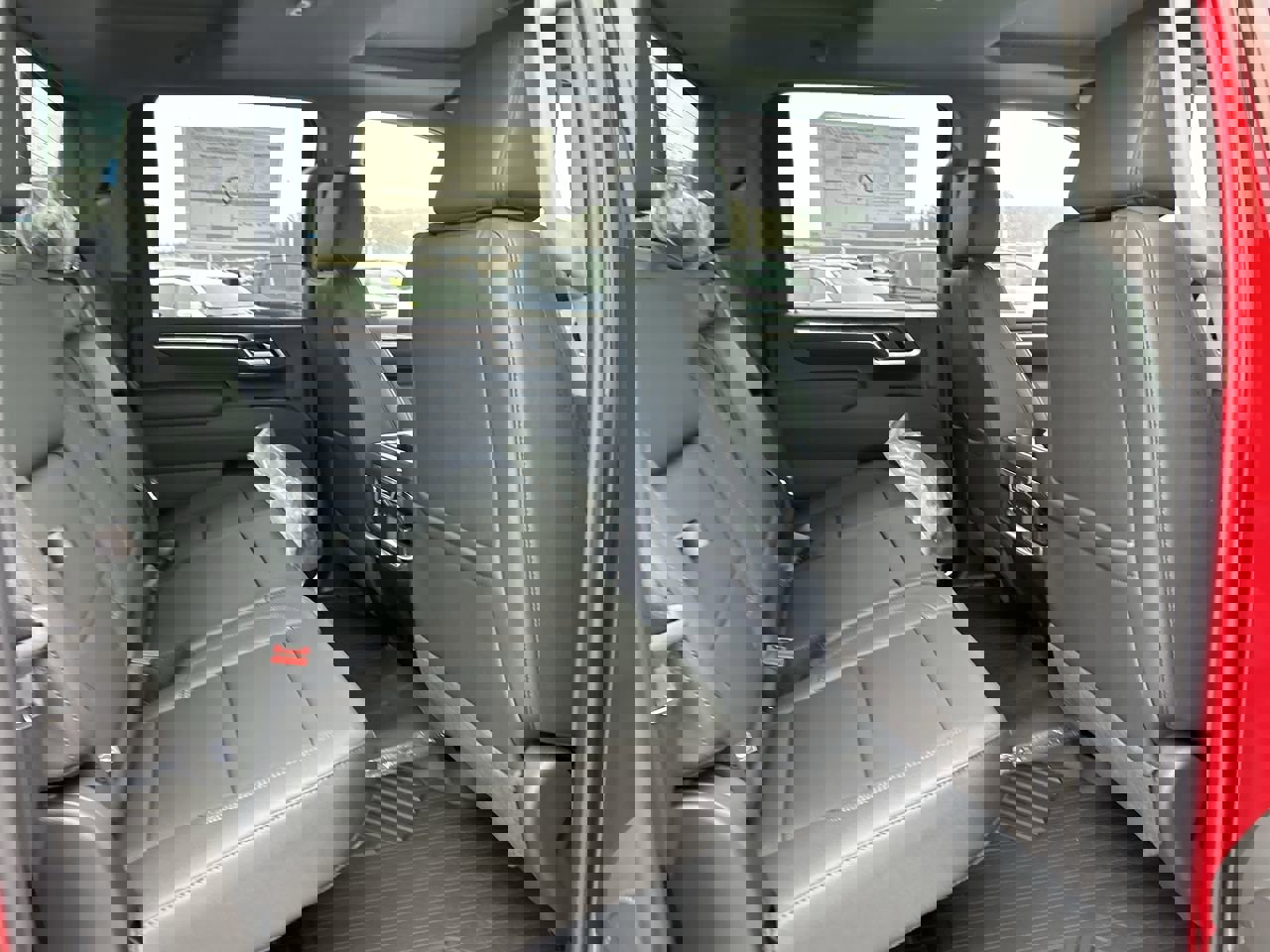 New 2026 Chevrolet Silverado 3500 LTZ w/ LTZ Premium Package image 18