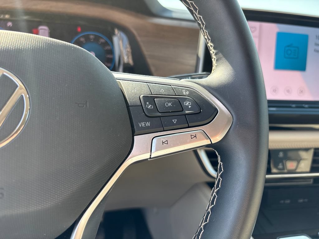 Used 2025 Volkswagen Atlas SE FWD image 53