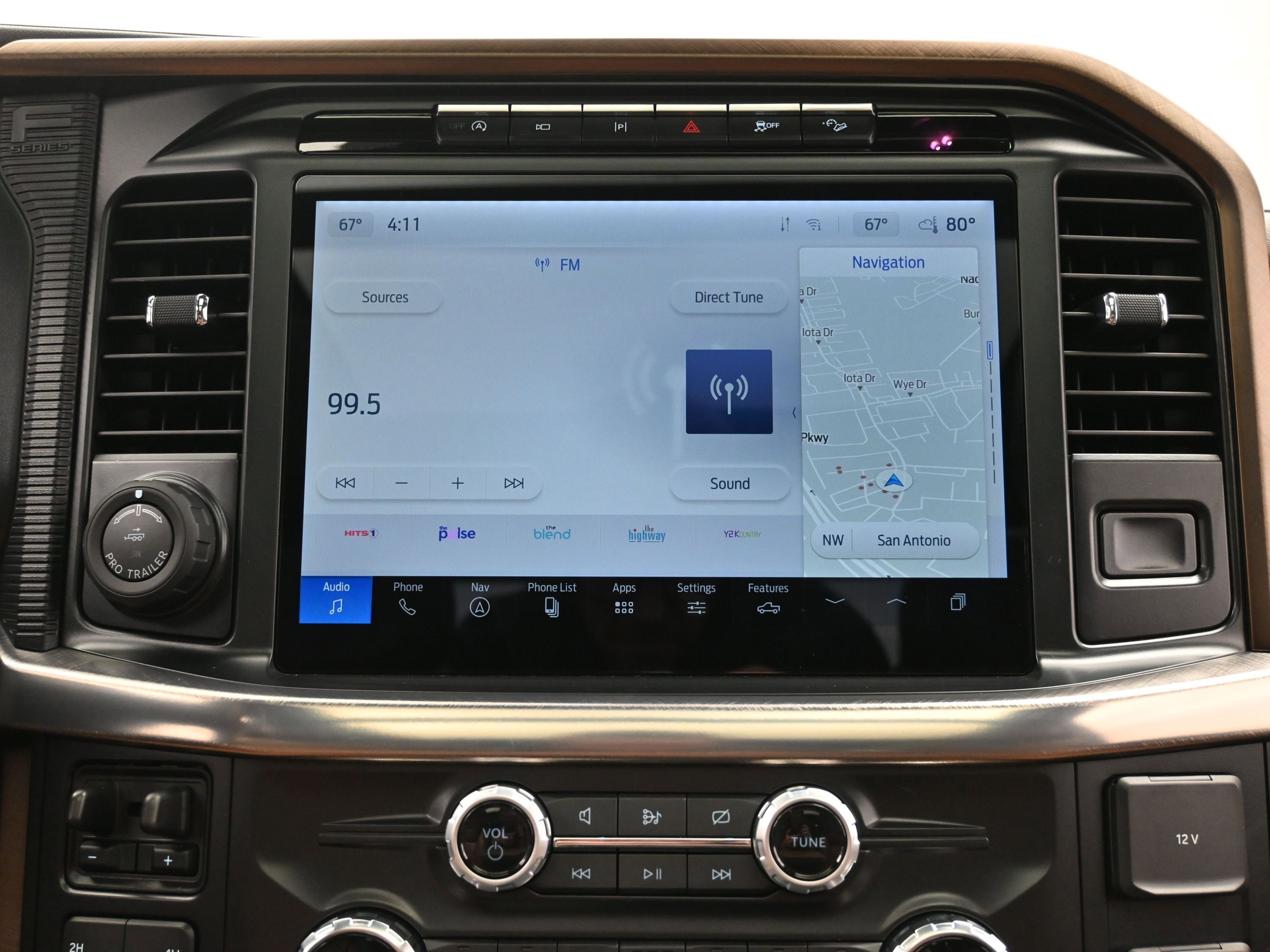 Used 2024 Ford F150 King Ranch w/ FX4 Off-Road Package AWD/4WD image 34