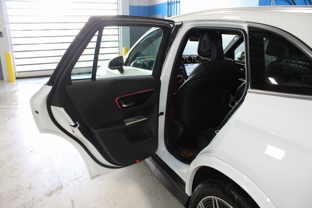 Used 2024 Mercedes-Benz GLC 43 AMG 4MATIC image 20