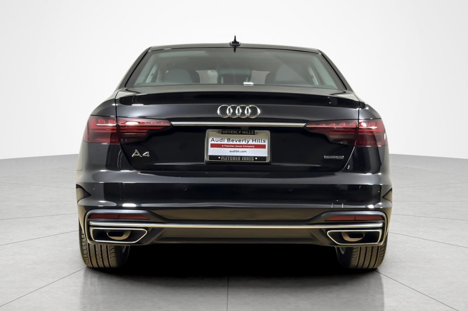 Used 2024 Audi A4 2.0T Premium w/ Convenience Package AWD/4WD image 4