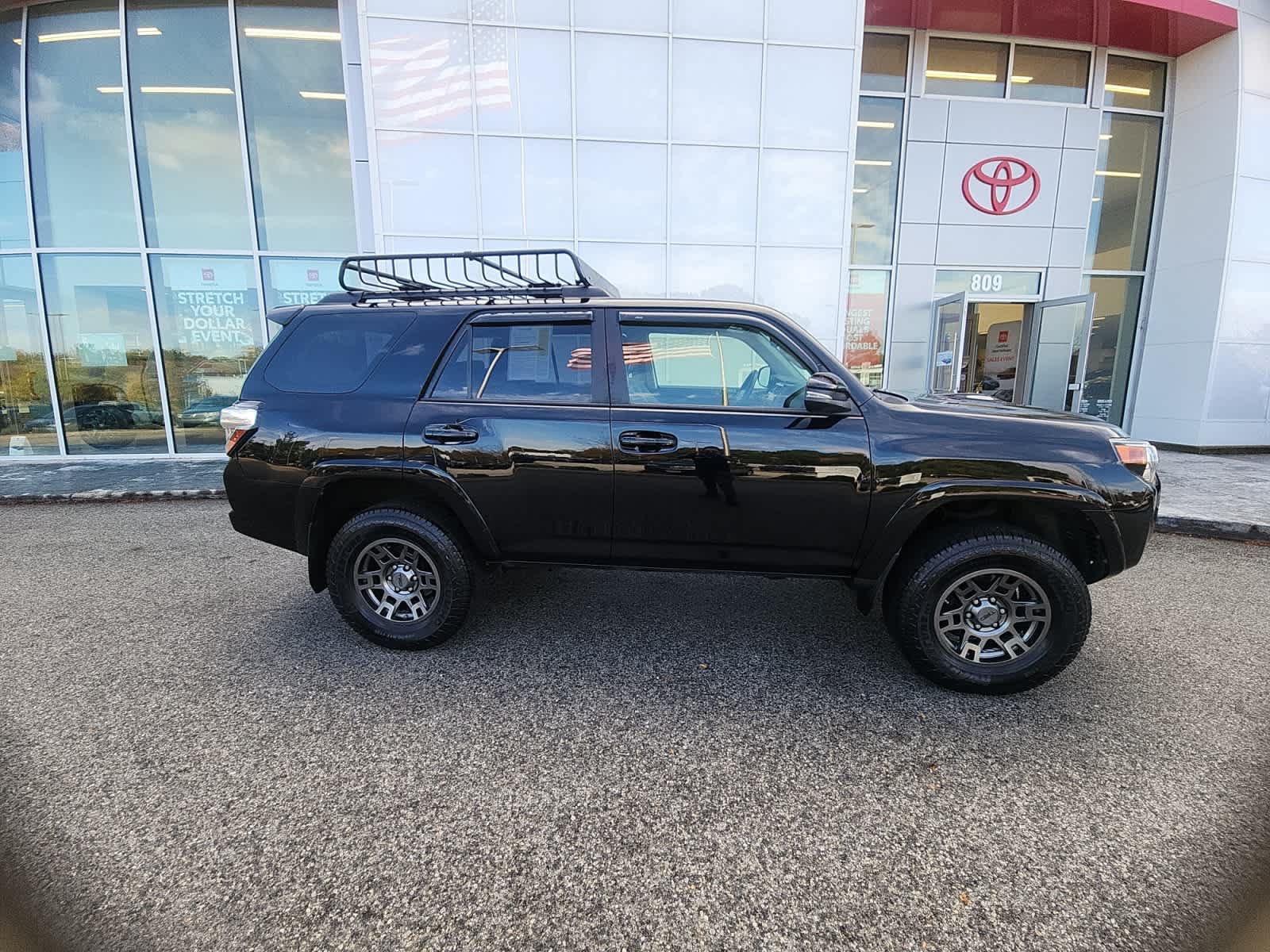 Used 2020 Toyota 4Runner Venture AWD/4WD image 22