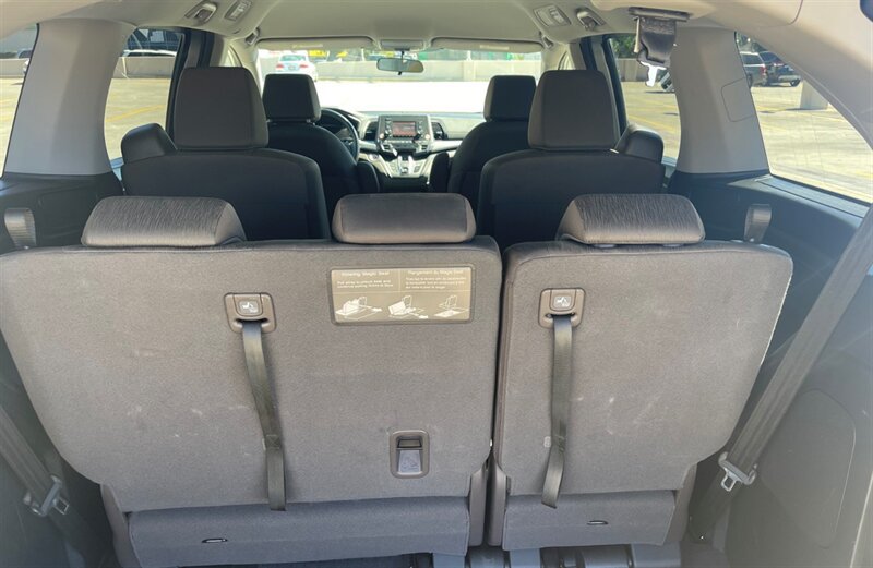 Used 2019 Honda Odyssey LX image 24