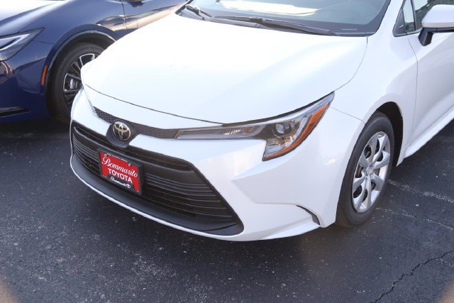 New 2027 Toyota Corolla LE FWD image 5