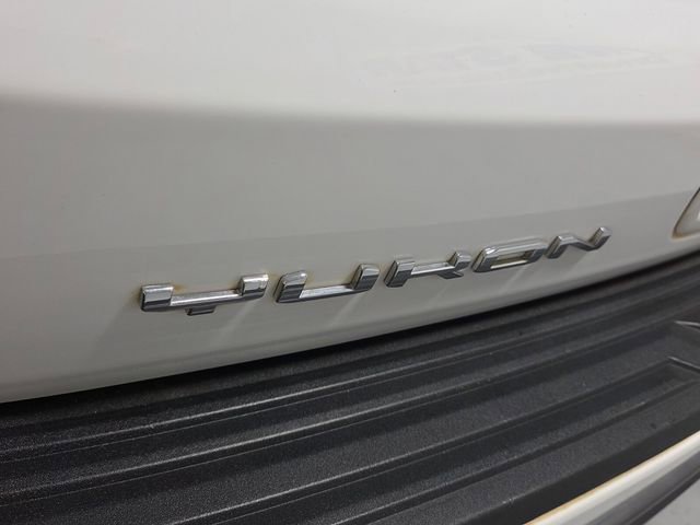 Used 2023 GMC Yukon XL AT4 w/ LPO, Floor Liner Package image 11