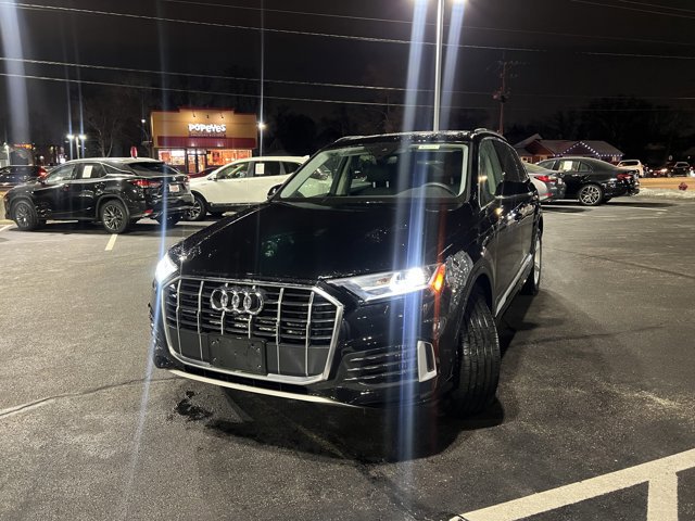 Used 2022 Audi Q7 3.0T Premium w/ Convenience Package image 3