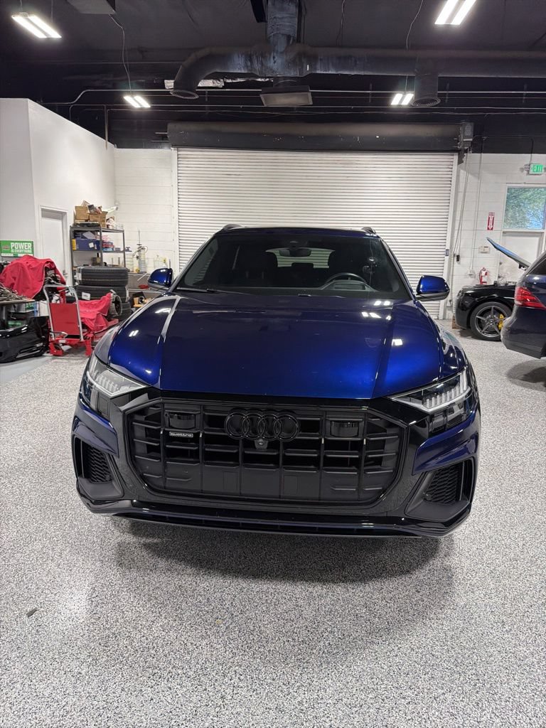Used 2021 Audi Q8 Prestige w/ Prestige Package AWD/4WD image 2