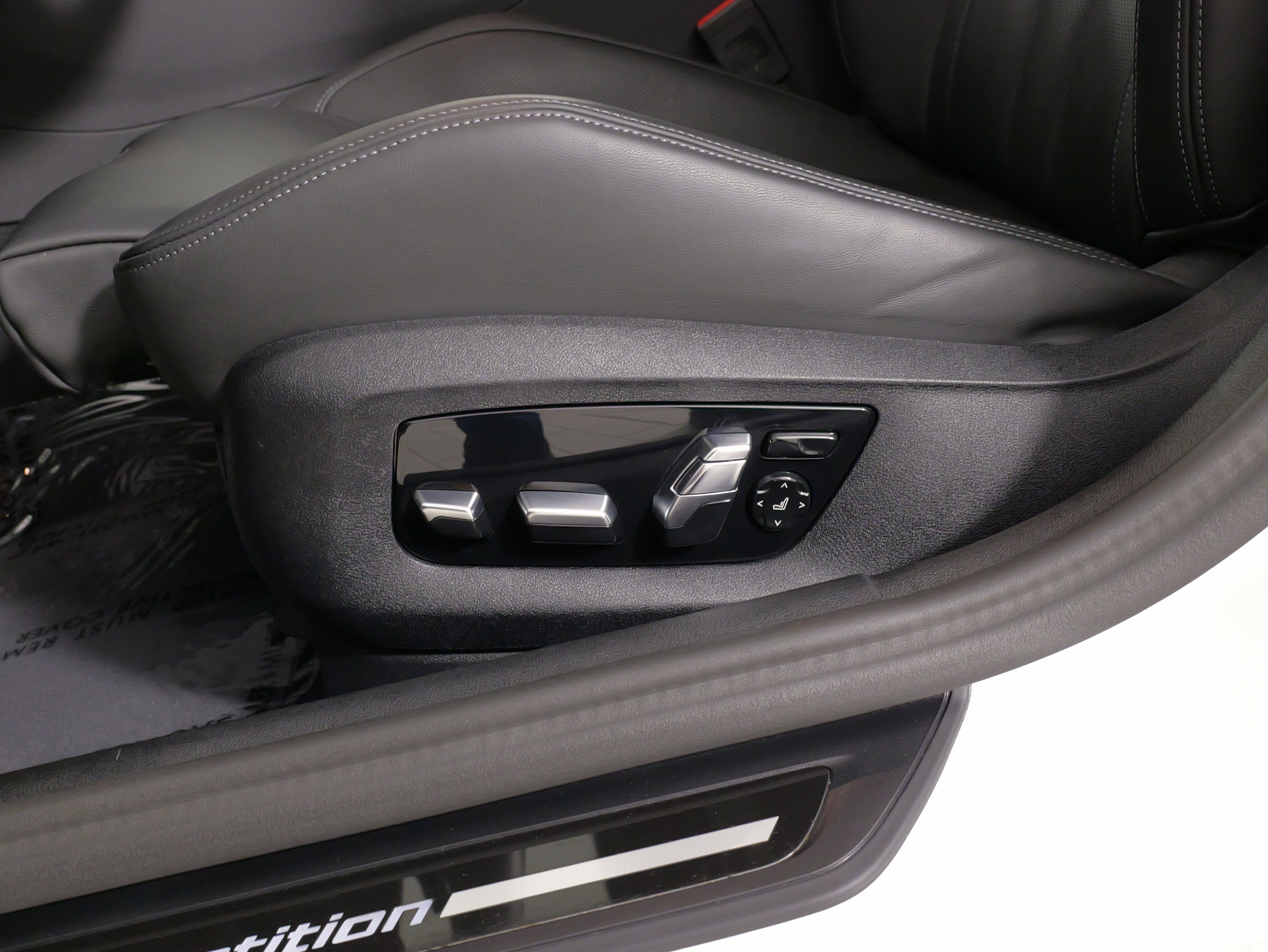 Used 2023 BMW M5 w/ Competition Package image 49