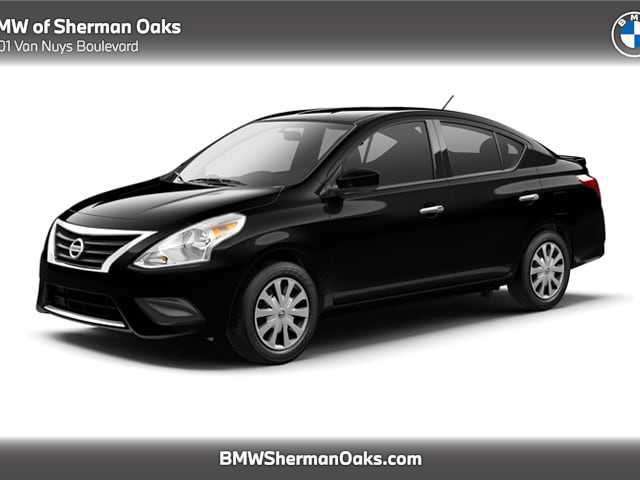Used 2016 Nissan Versa SV