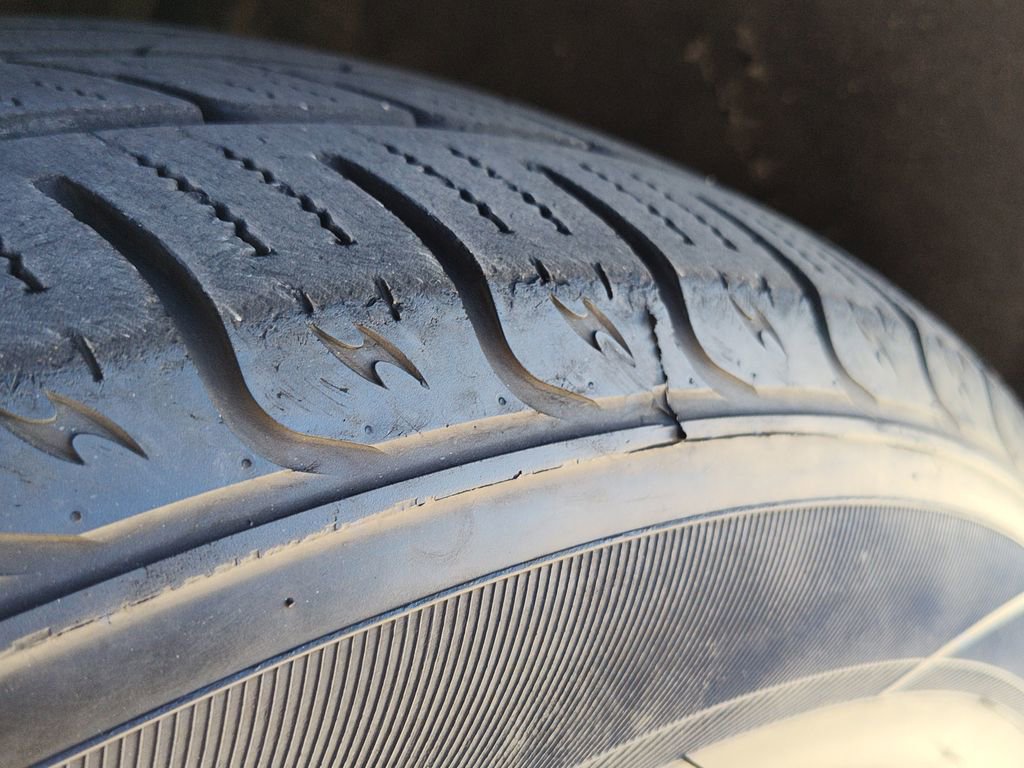 Used 2021 Chevrolet Tahoe LT image 14