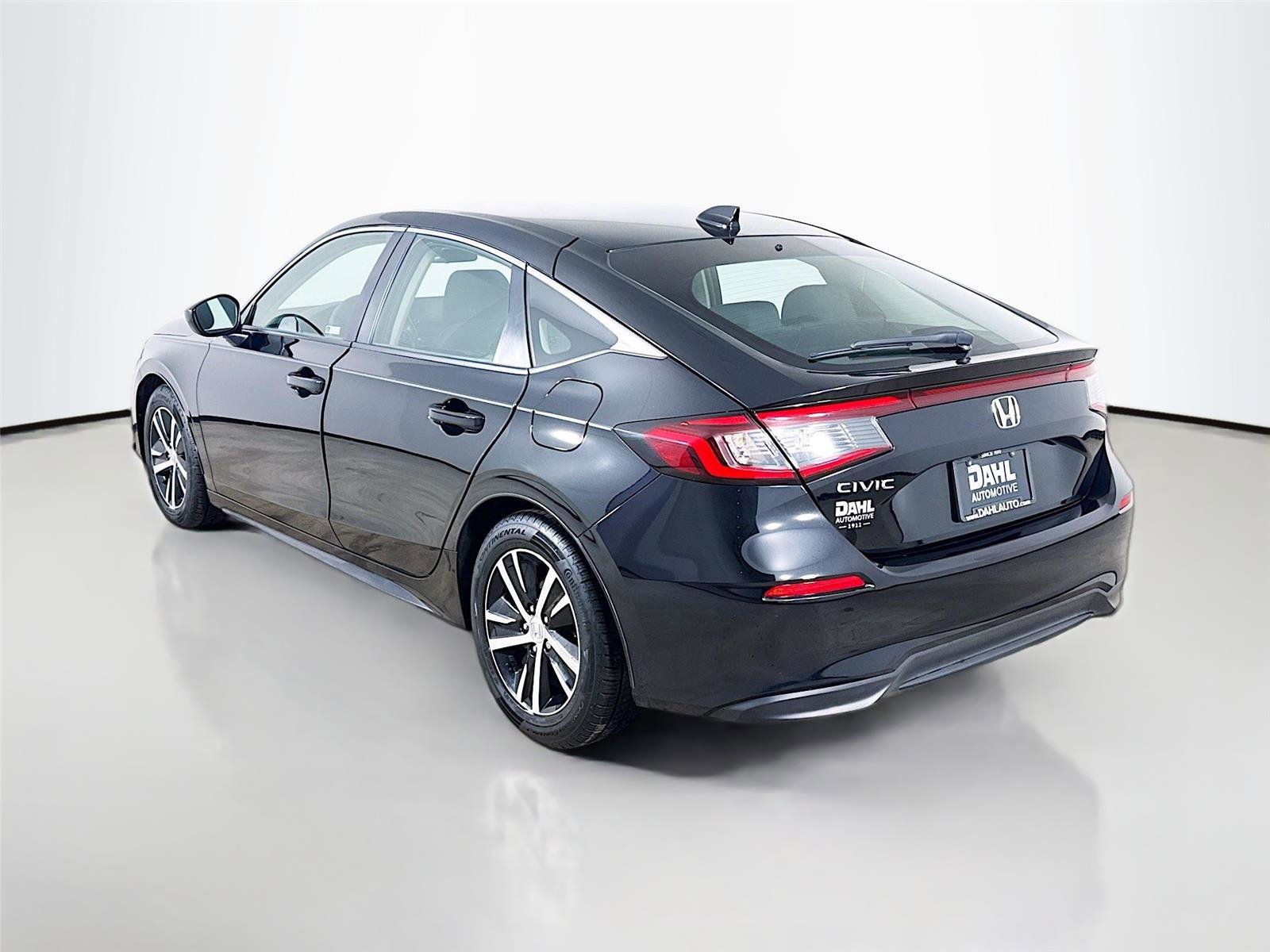 Used 2023 Honda Civic LX image 5