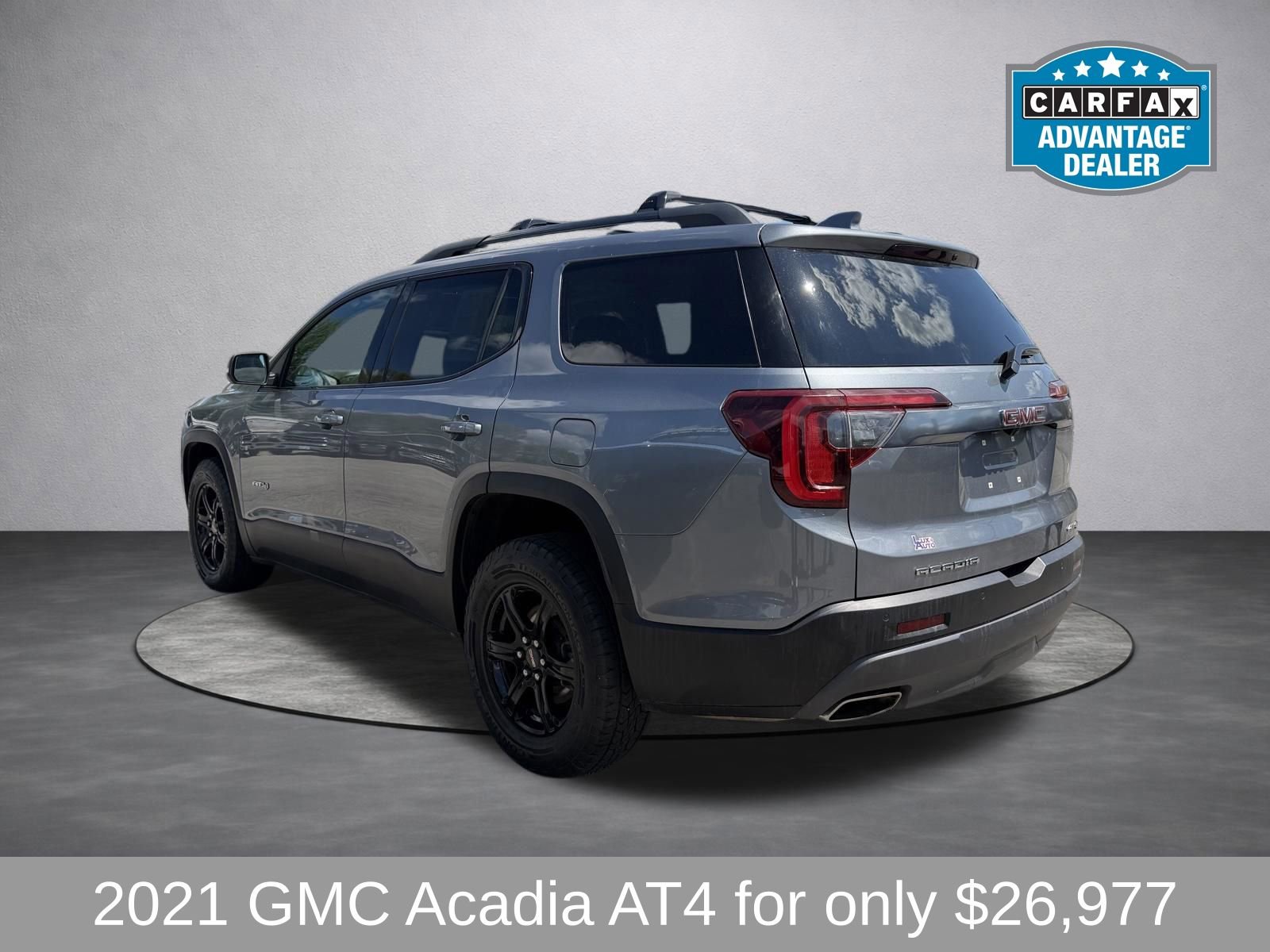Used 2021 GMC Acadia AT4 w/ Technology Package AWD/4WD image 6