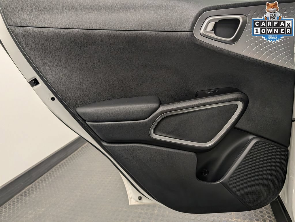 Certified 2025 Kia Soul LX FWD image 23
