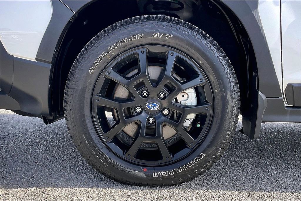 Used 2025 Subaru Crosstrek 2.5i Wilderness w/ Crosstrek Mirror Package image 35