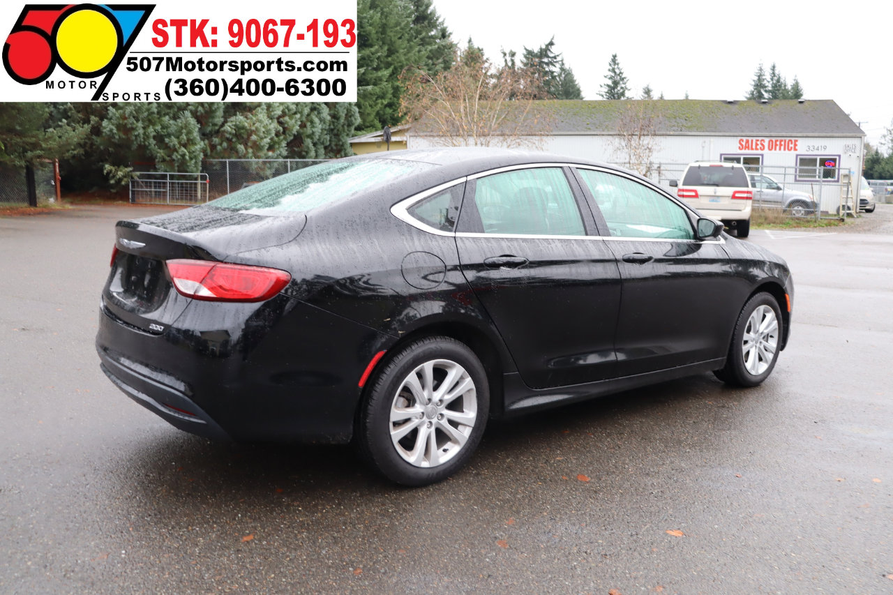 Used 2016 Chrysler 200 LX image 8