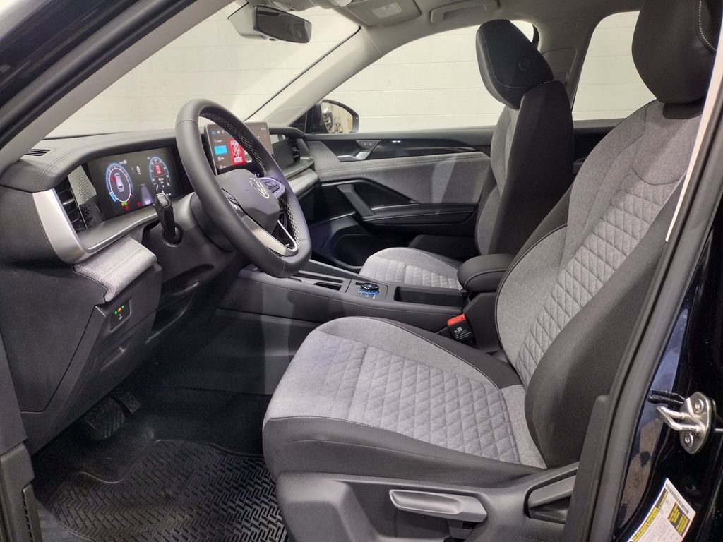 New 2025 Volkswagen Tiguan S image 19