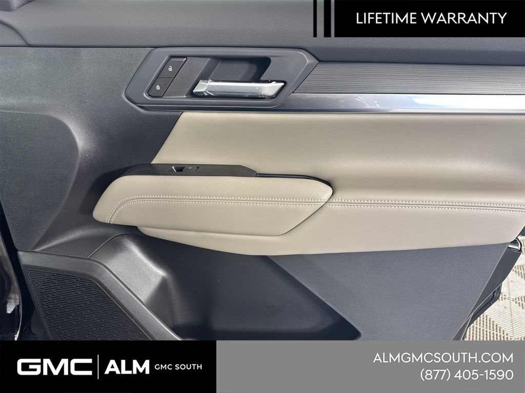 New 2026 GMC Terrain Elevation w/ Elevation Premium Package AWD/4WD image 16