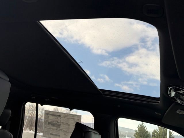 New 2026 Jeep Grand Wagoneer Summit AWD/4WD image 29