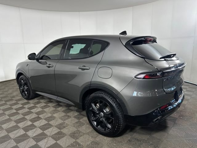 Used 2024 Dodge Hornet R/T w/ R/T Blacktop Package image 5