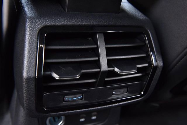 Used 2025 Audi Q3 2.0T Premium image 23