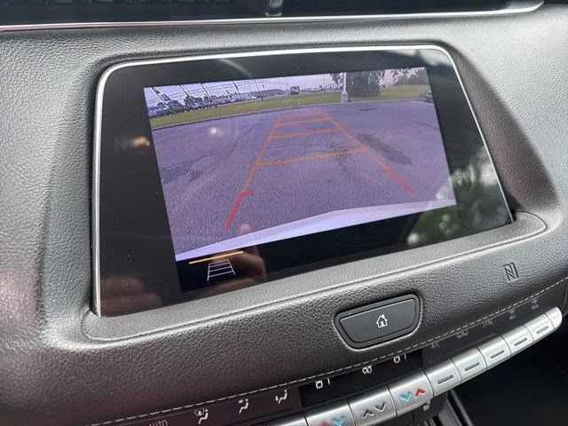 Used 2019 Cadillac XT4 Luxury w/ Cold Weather Package FWD image 23