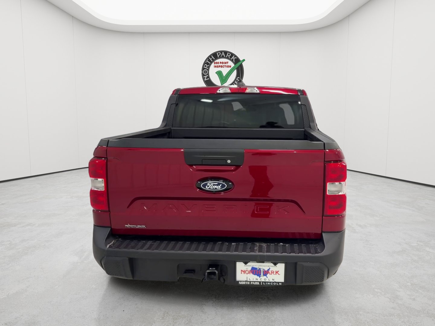 Used 2025 Ford Maverick XLT FWD image 4