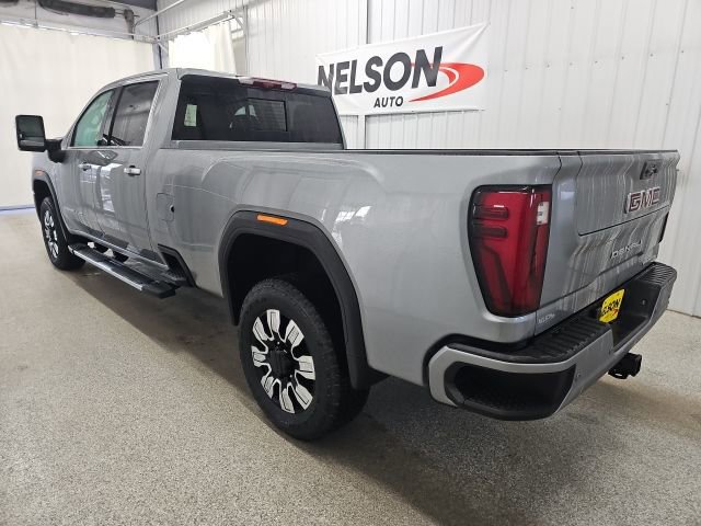 New 2026 GMC Sierra 3500 Denali w/ Denali Reserve Package image 9