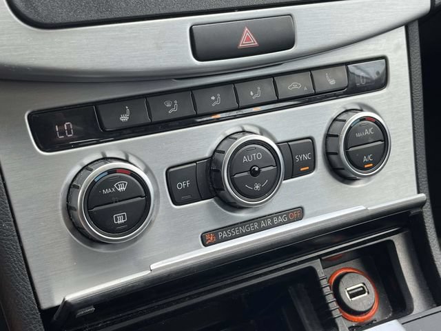 Used 2015 Volkswagen CC Executive FWD image 31