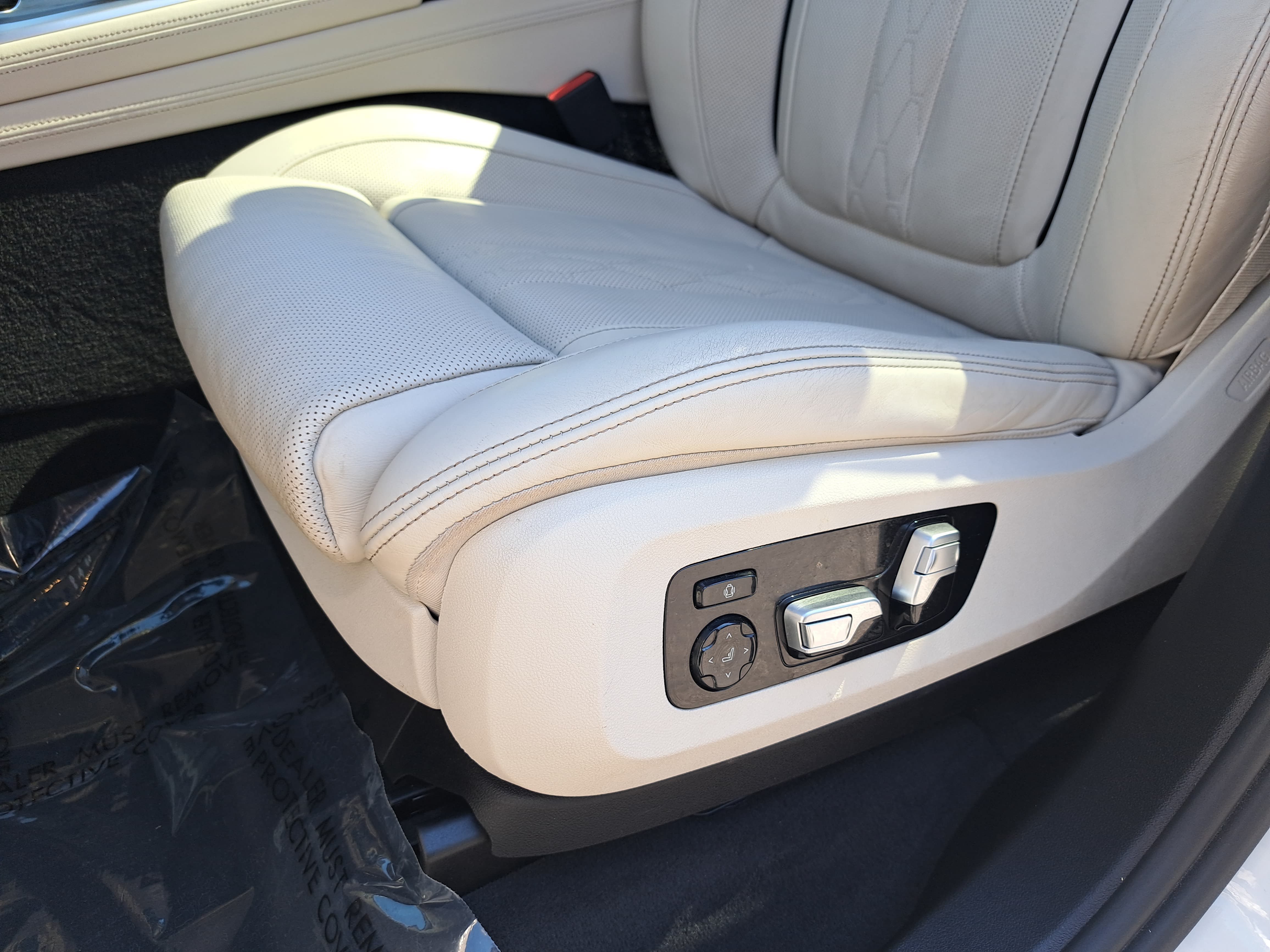 Used 2020 BMW X7 xDrive40i w/ Executive Package AWD/4WD image 31