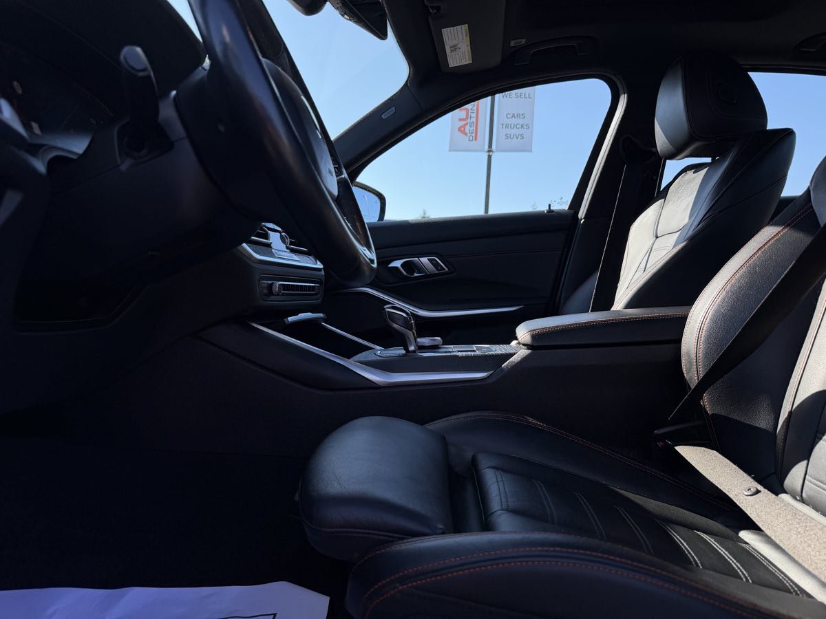 Used 2019 BMW 330i xDrive Sedan AWD/4WD image 10