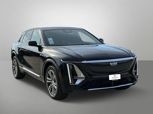 Used 2025 Cadillac Lyriq Luxury w/ LPO, Floor Liner Package image 13