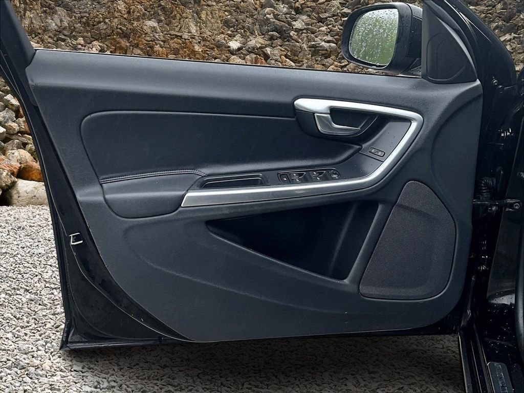 Used 2015 Volvo S60 T5 Premier image 20