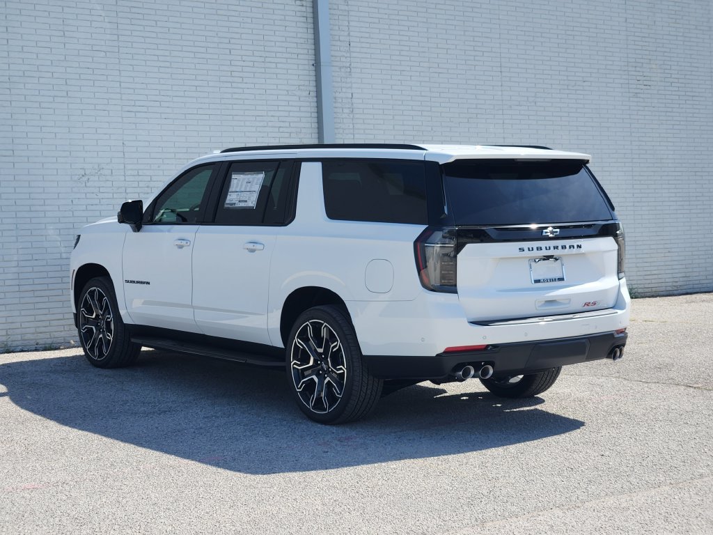 New 2026 Chevrolet Suburban RST w/ RST Capability Package AWD/4WD image 3