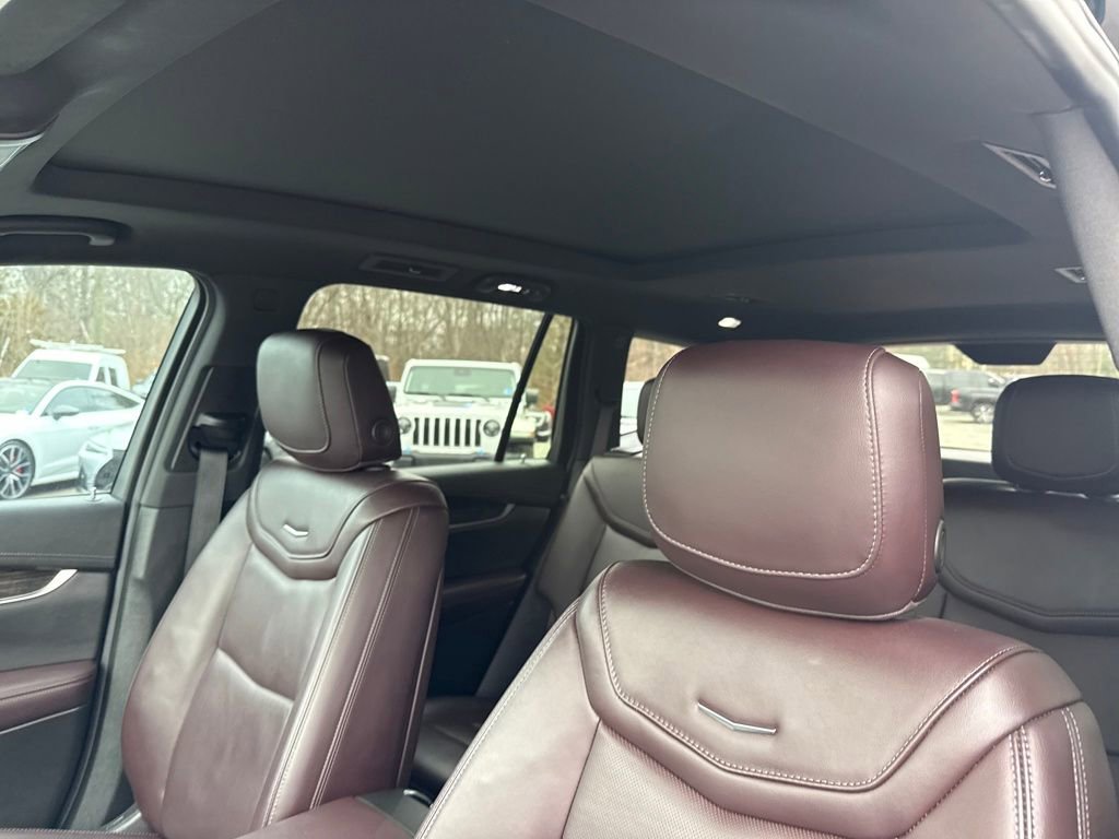 Certified 2024 Cadillac XT6 Premium Luxury w/ Technology Package image 2