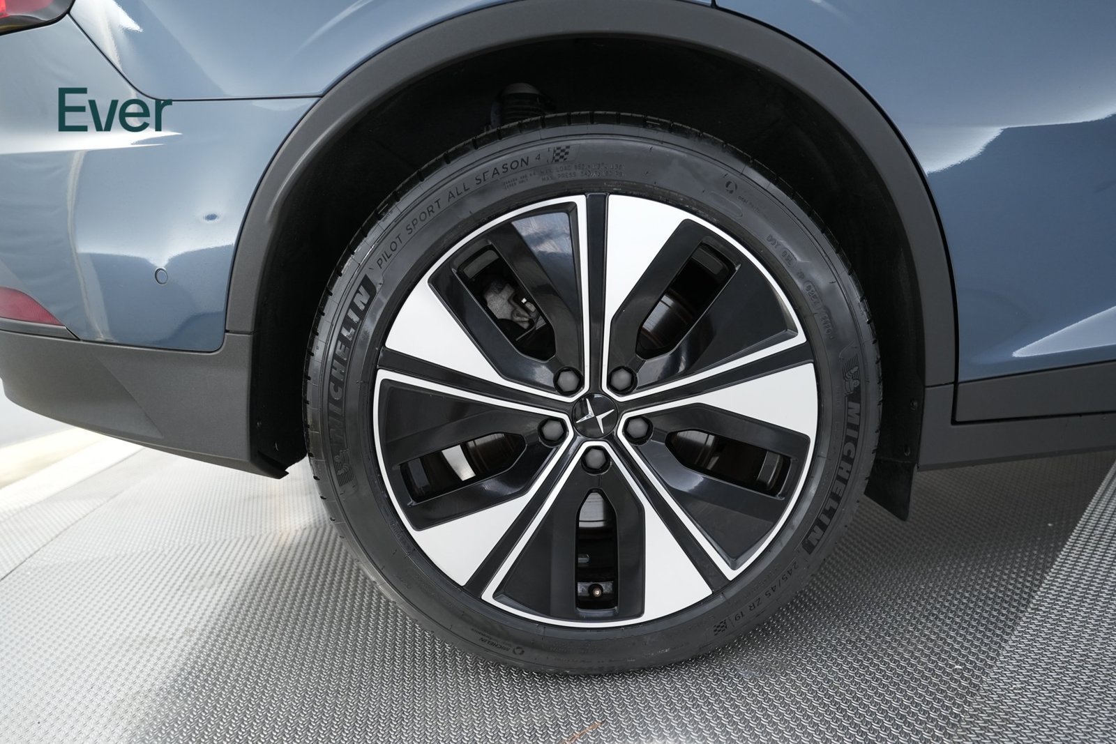 Used 2024 Polestar Polestar 2 AWD/4WD image 21