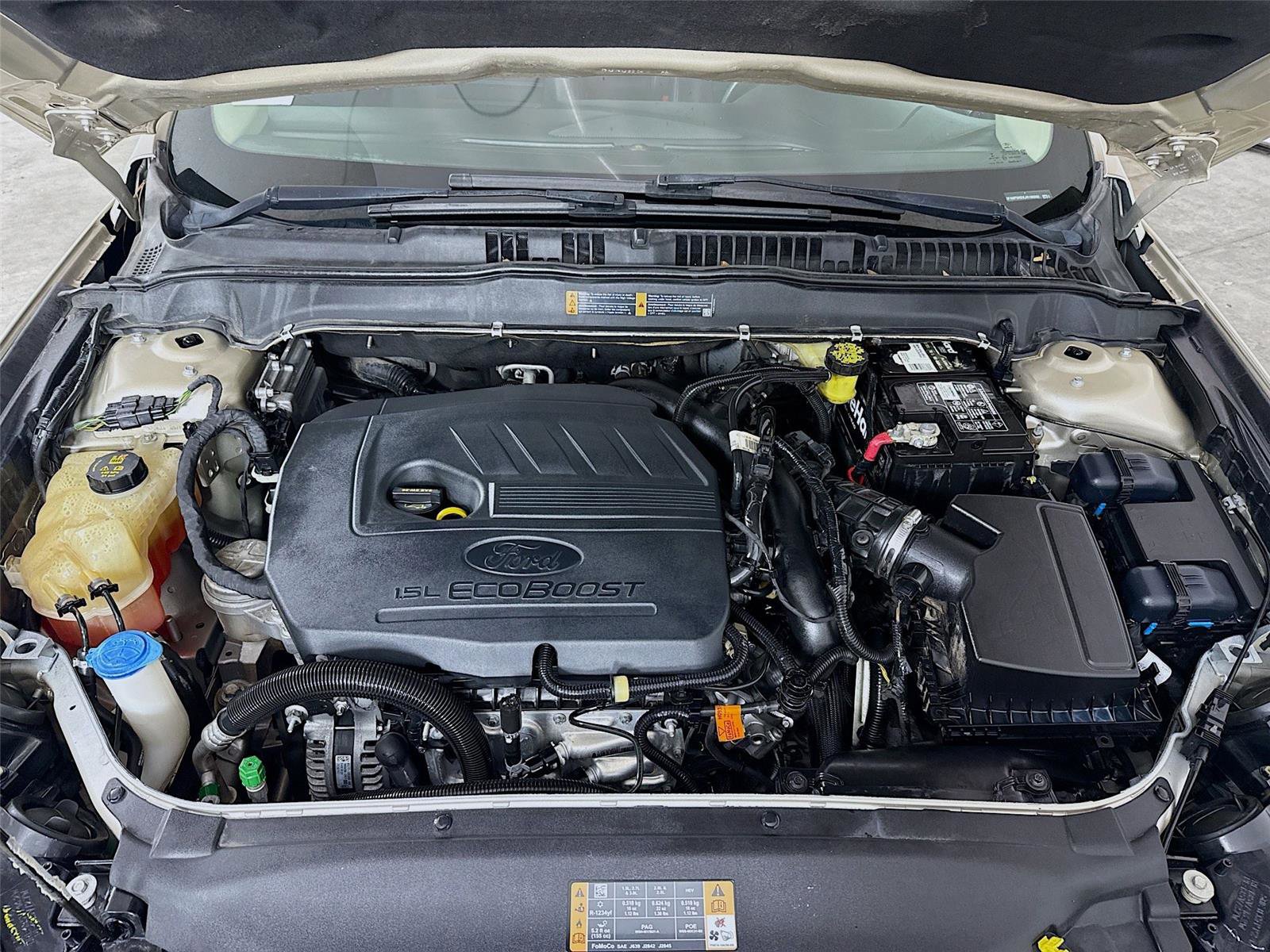 Used 2018 Ford Fusion SE w/ Equipment Group 201A image 26