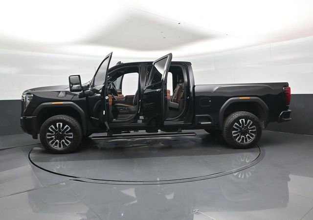 Used 2024 GMC Sierra 2500 Denali Ultimate w/ Max Trailering Package AWD/4WD image 49