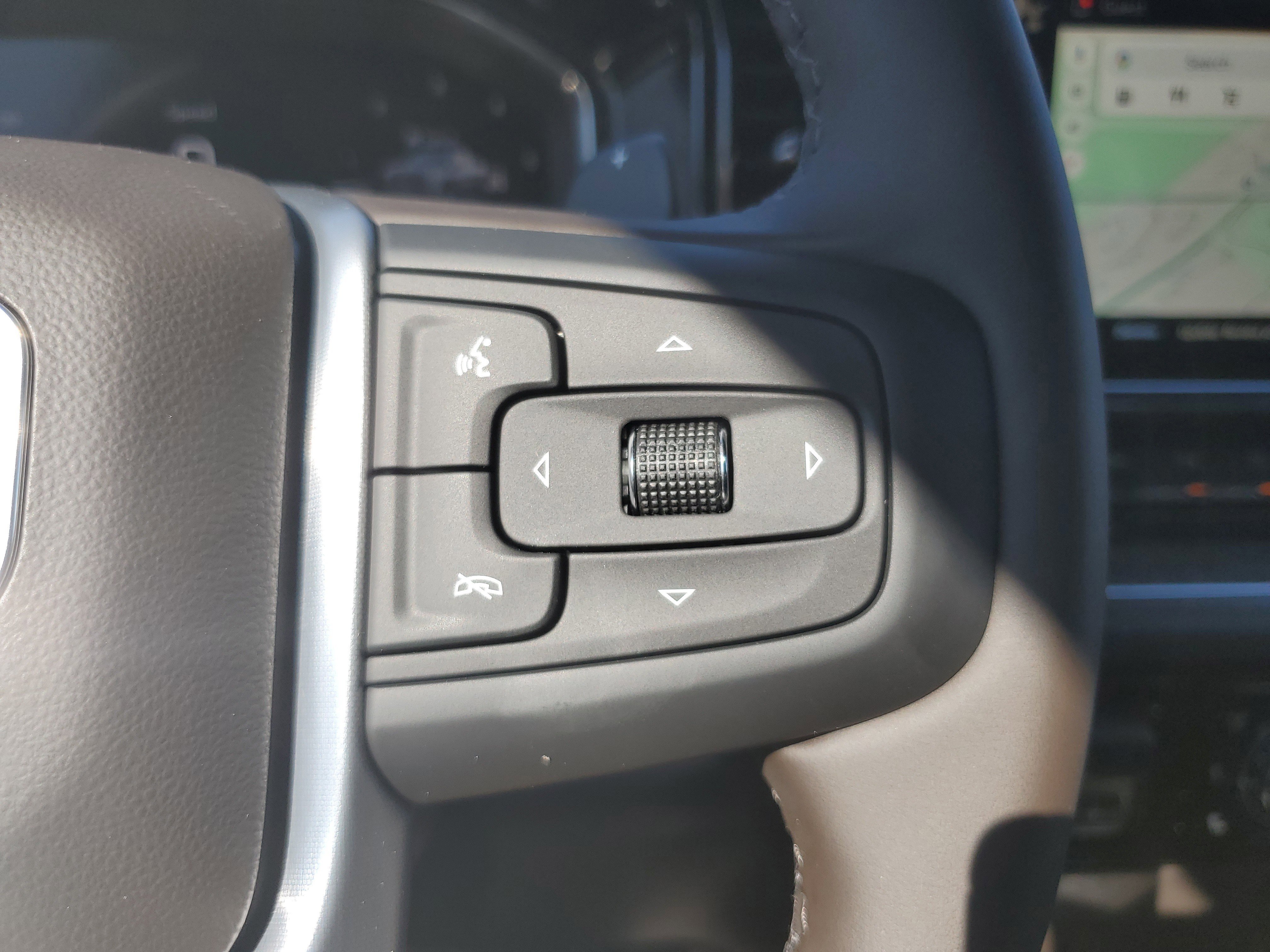 New 2026 GMC Sierra 1500 SLT image 23