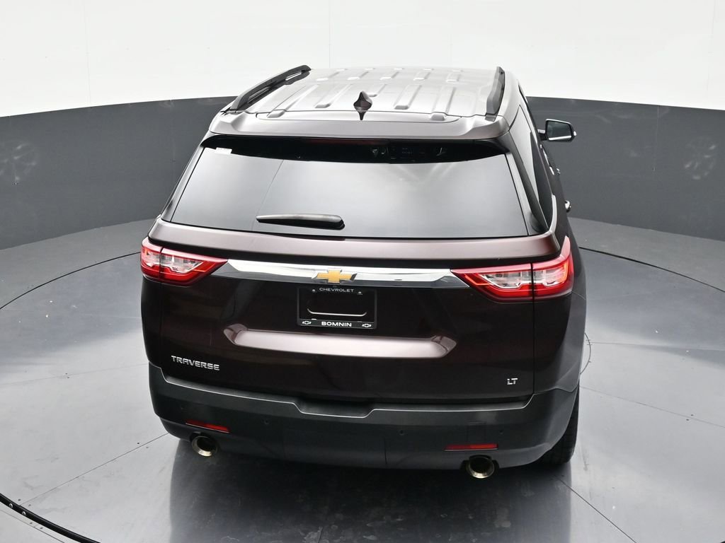 Used 2021 Chevrolet Traverse LT image 15