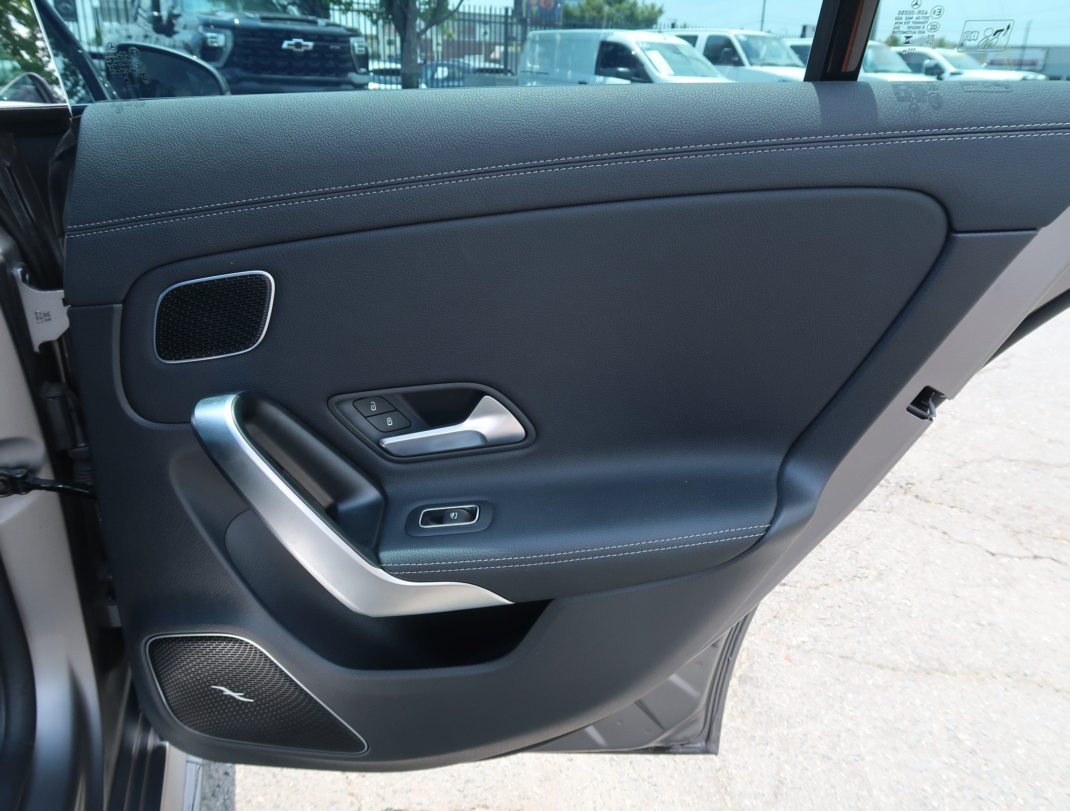 Used 2023 Mercedes-Benz CLA 35 AMG 4MATIC image 39