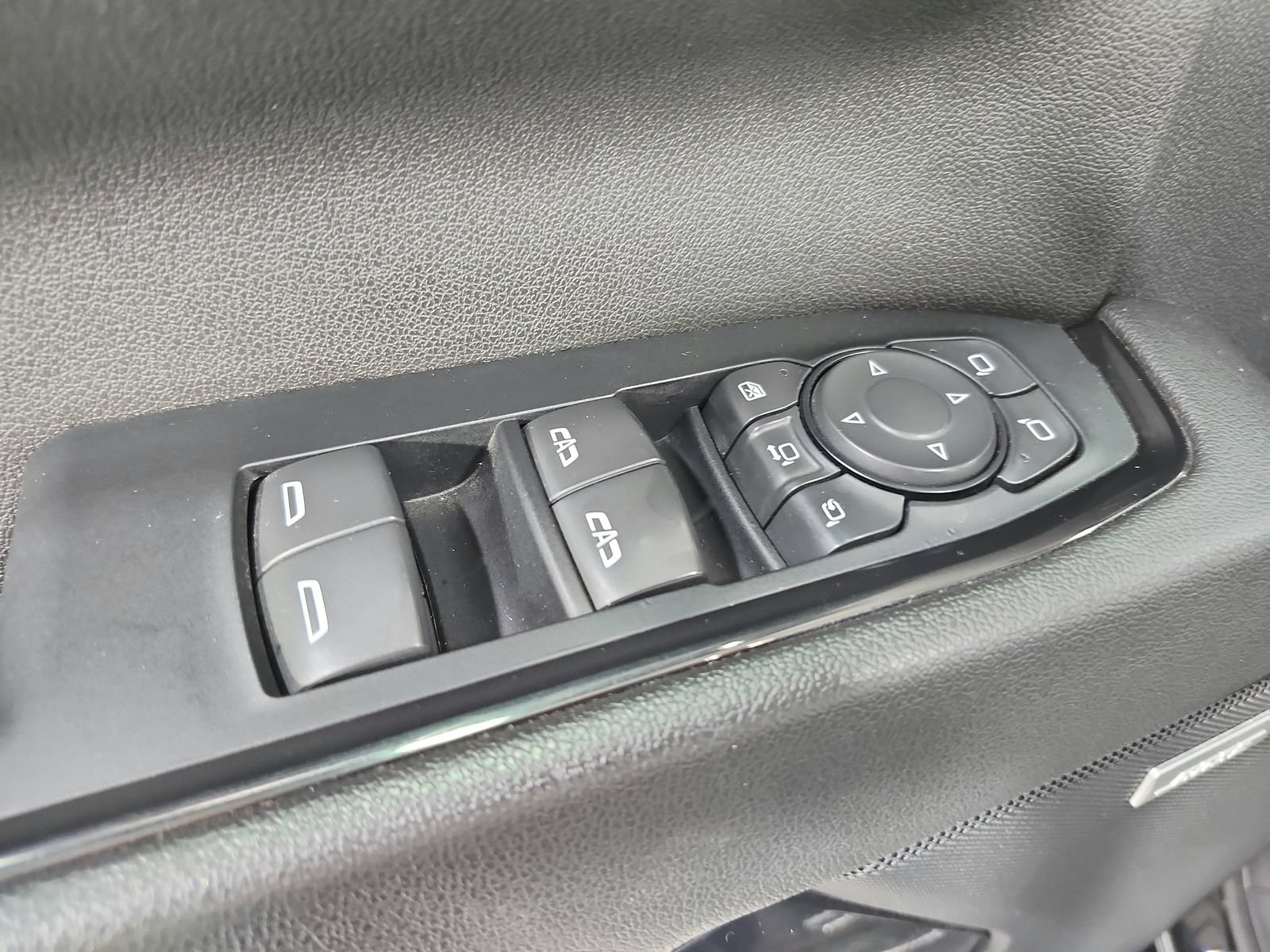 Used 2024 GMC Sierra 2500 AT4 w/ AT4 Premium Plus Package AWD/4WD image 41