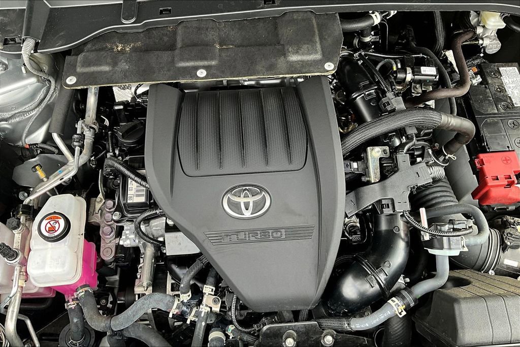 Used 2025 Toyota Grand Highlander FWD image 42