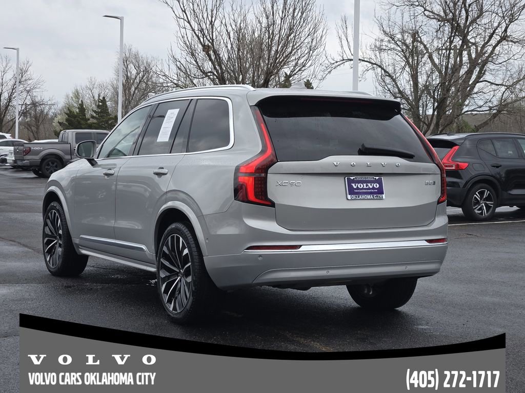 Certified 2025 Volvo XC90 B5 Plus image 4