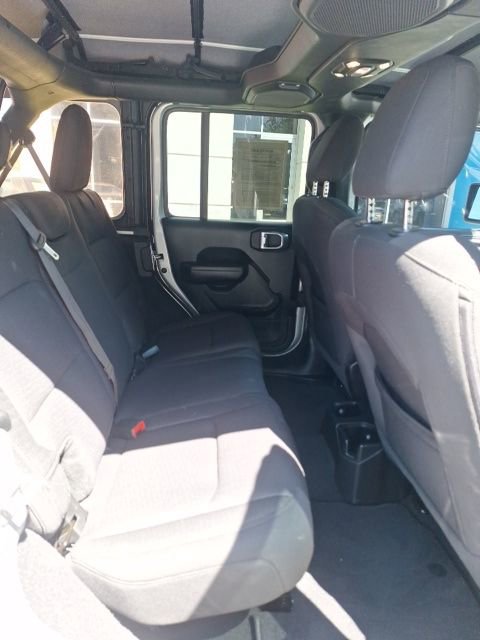 Used 2022 Jeep Wrangler Unlimited Sport image 24