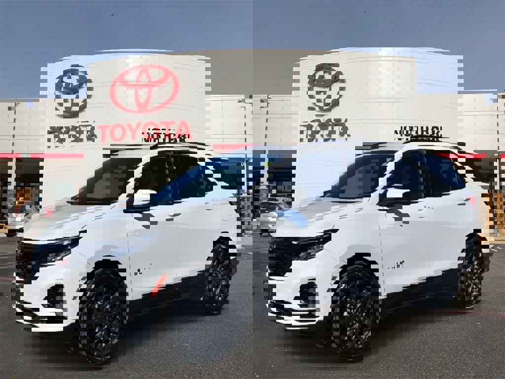 Used 2024 Chevrolet Equinox RS image 1